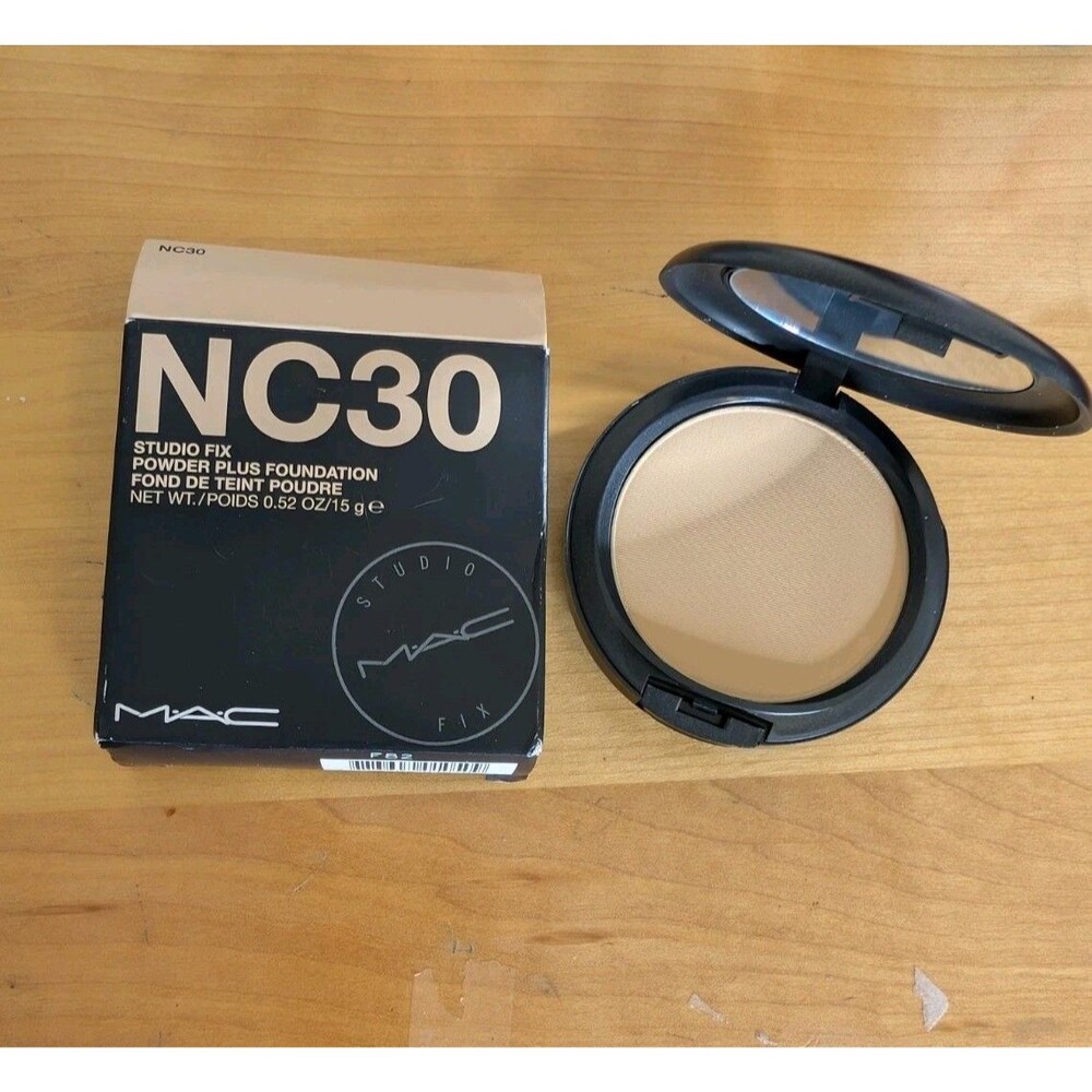 Mac Studio Fix Powder Plus Foundation NC30 Original Discontinued Full Size New